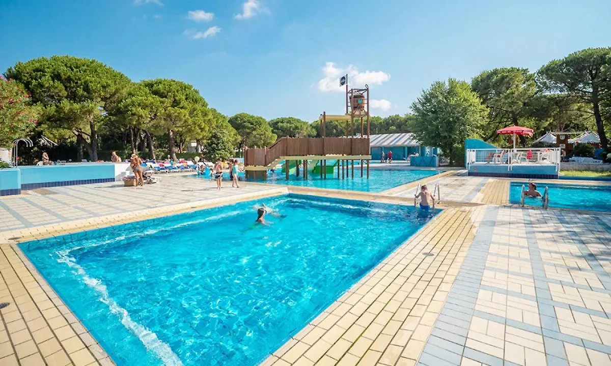 Campsite Estivo Premium Deluxe Mobile Homes On Camping Ca Savio Cavallino-Treporti