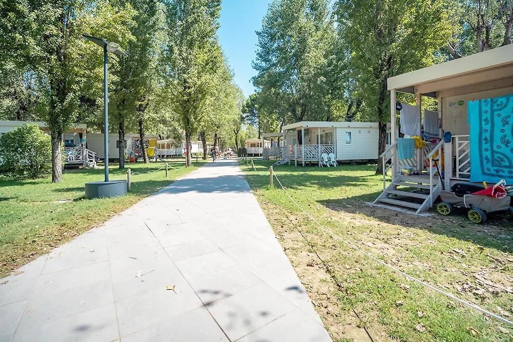 Estivo Premium Deluxe Mobile Homes On Camping Ca Savio Cavallino-Treporti 0*,  Italy
